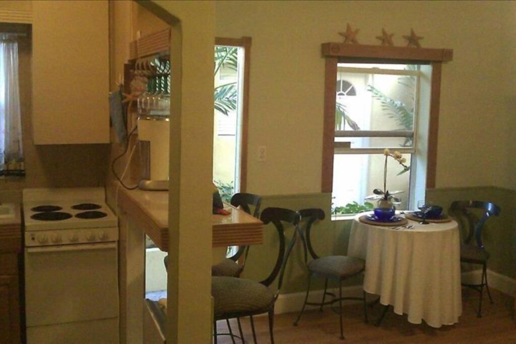 Steps From The Beach Right On The Waterfront Appartement Hollywood Buitenkant foto